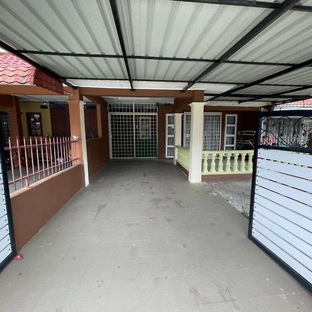 Ilham Homestay Kuantan Kültér fotó