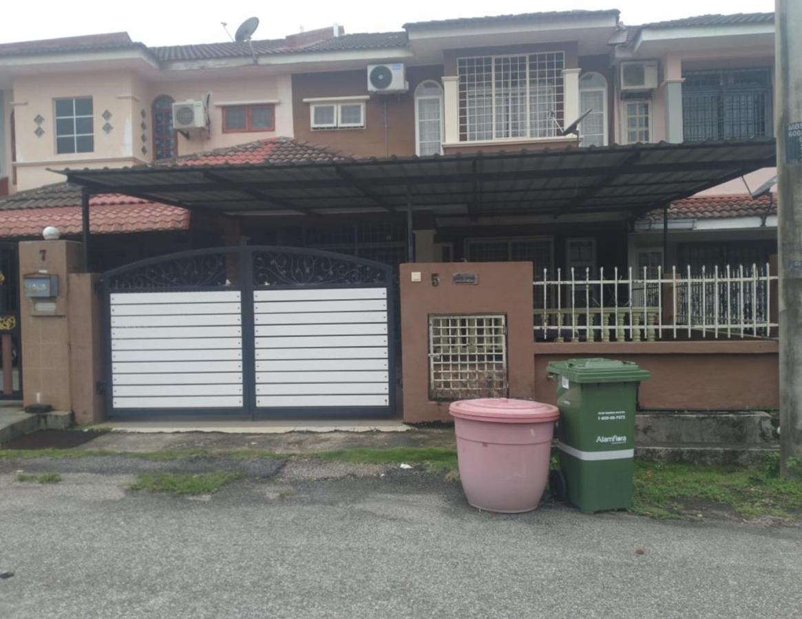 Ilham Homestay Kuantan Kültér fotó